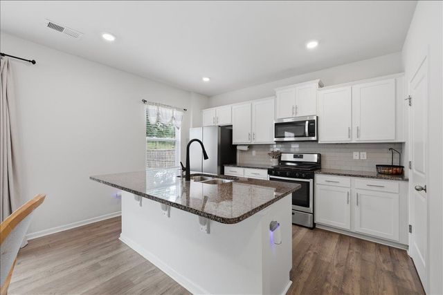 869 Colmore Trail, Lyman, SC 29365