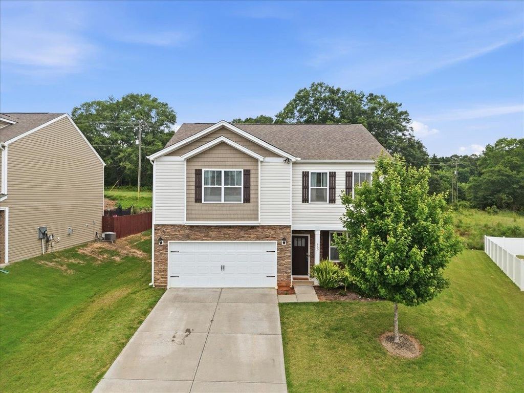 869 Colmore Trail, Lyman, SC 29365