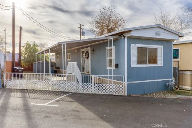 2515 E Ave I, Lancaster, CA 93535