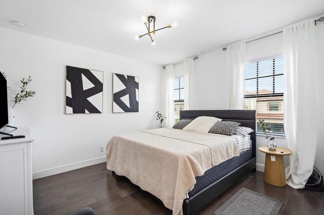 8605 E Baypoint Circle, Parkland, FL 33076