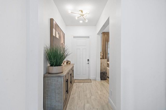 8605 E Baypoint Circle, Parkland, FL 33076