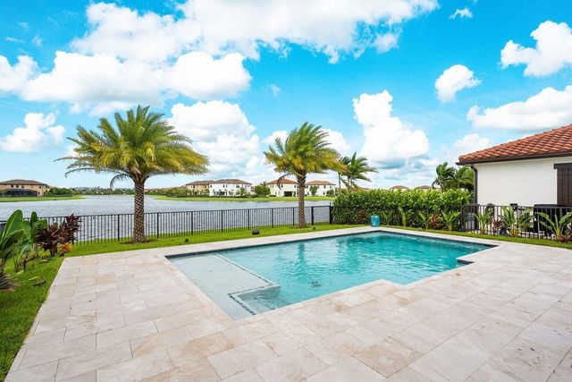 8605 E Baypoint Circle, Parkland, FL 33076