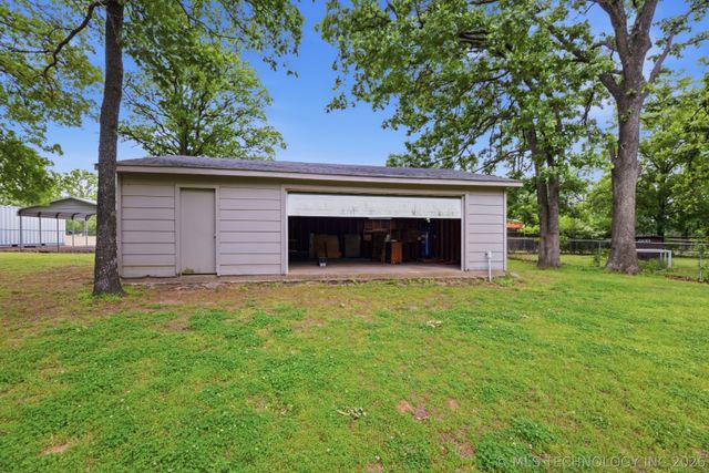10616 W Houston Street, Sapulpa, OK 74066