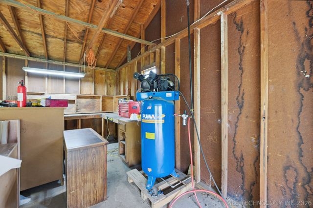 10616 W Houston Street, Sapulpa, OK 74066
