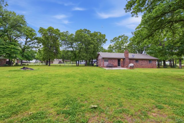 10616 W Houston Street, Sapulpa, OK 74066