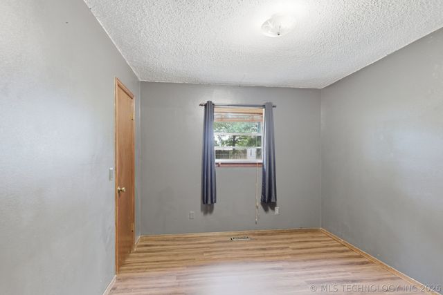 10616 W Houston Street, Sapulpa, OK 74066
