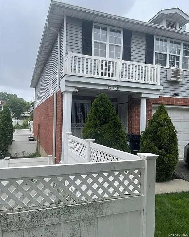 82-108 Country Pointe Circle, Queens Village, NY 11427