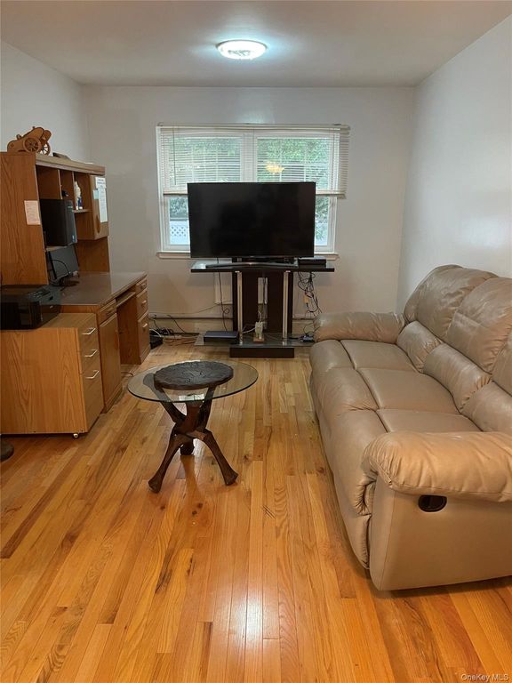 82-108 Country Pointe Circle, Queens Village, NY 11427 — photo 2