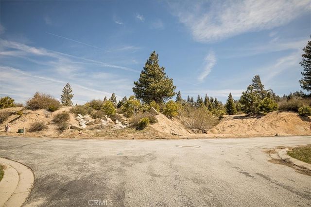 150 Mill Pond Road, Lake Arrowhead, CA 92352