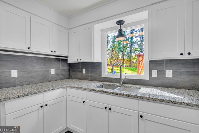 156 White Pine Road, Toccoa, GA 30577