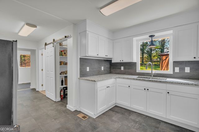 156 White Pine Road, Toccoa, GA 30577