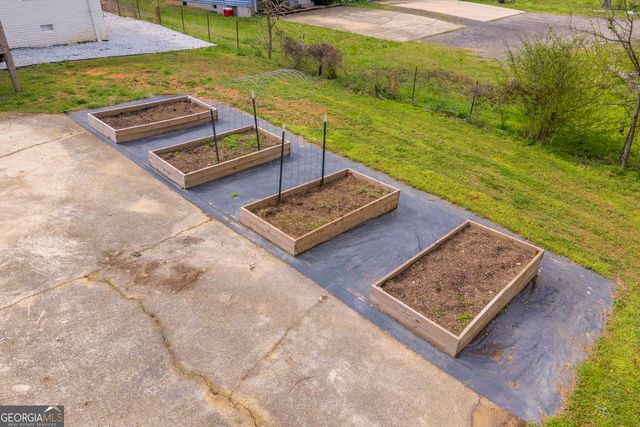 156 White Pine Road, Toccoa, GA 30577