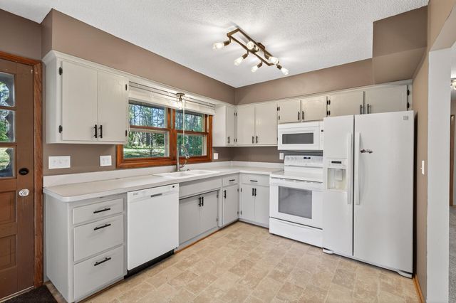 18554 St Francis Boulevard, Anoka, MN 55303