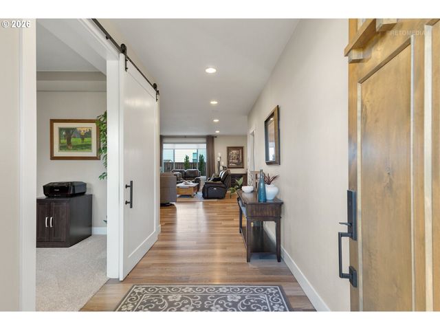 1524 Ne 17TH Ave, Canby, OR 97013