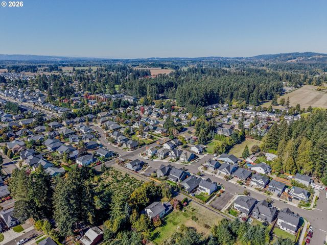 1524 Ne 17TH Ave, Canby, OR 97013