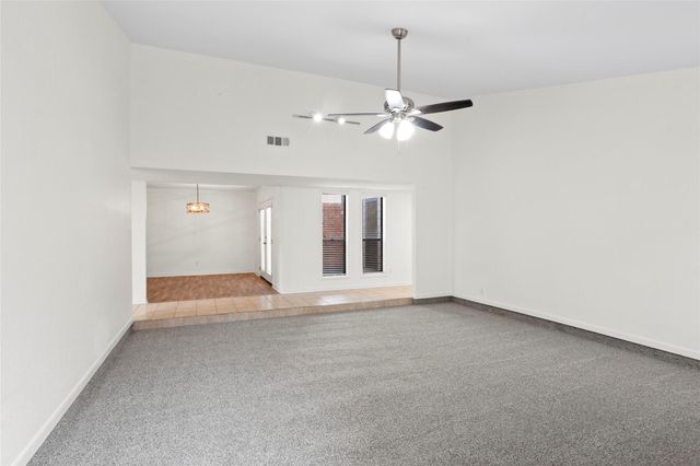 15818 Dunmoor, Houston, TX 77059