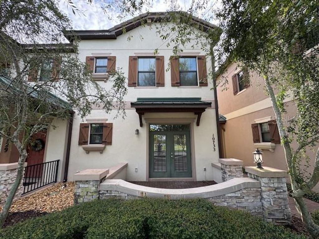 10733 VILLAGE LAKE ROAD, Windermere, FL 34786