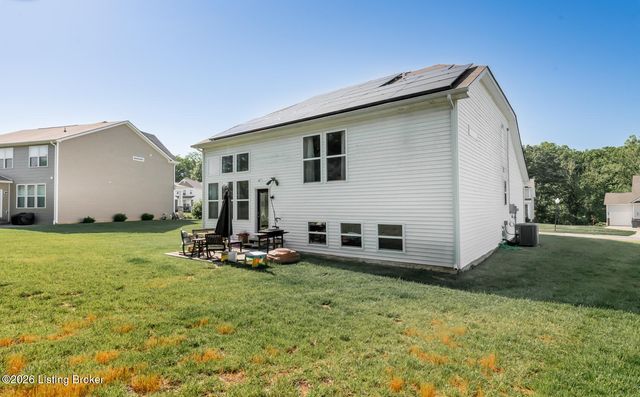 3923 Creek Meadow Dr, La Grange, KY 40031