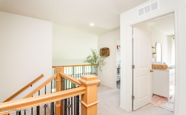 3923 Creek Meadow Dr, La Grange, KY 40031
