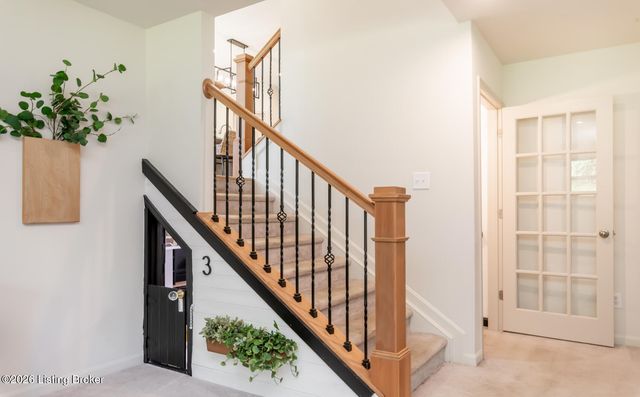 3923 Creek Meadow Dr, La Grange, KY 40031
