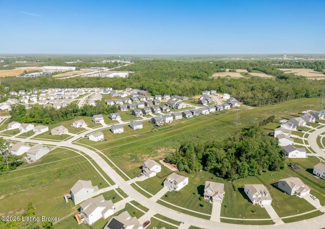 3923 Creek Meadow Dr, La Grange, KY 40031
