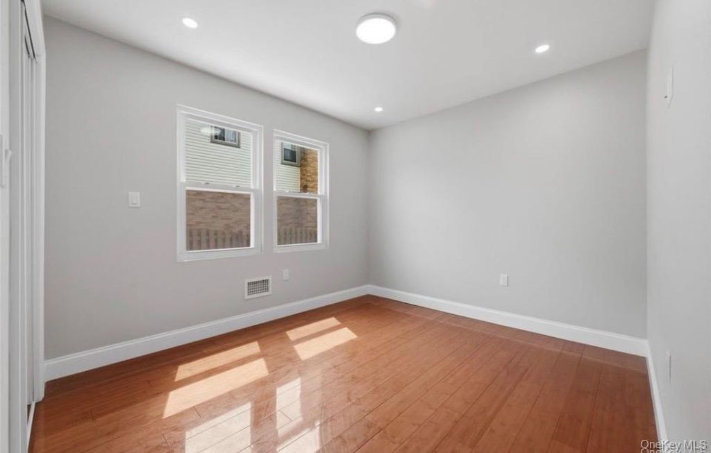 178-41 146th Terrace, Springfield Gardens, NY 11434 — photo 5