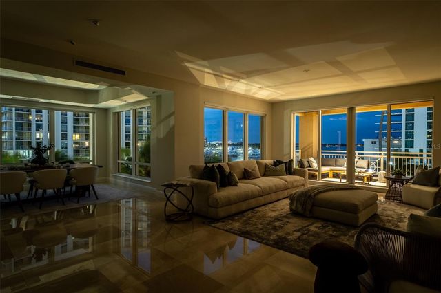 35 WATERGATE DRIVE 502, Sarasota, FL 34236