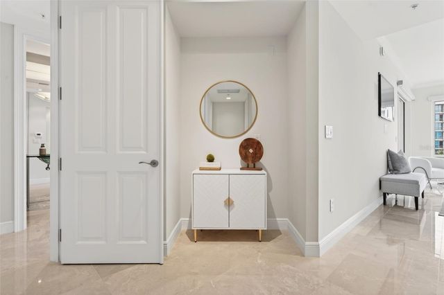 35 WATERGATE DRIVE 502, Sarasota, FL 34236