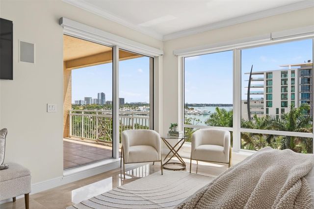 35 WATERGATE DRIVE 502, Sarasota, FL 34236