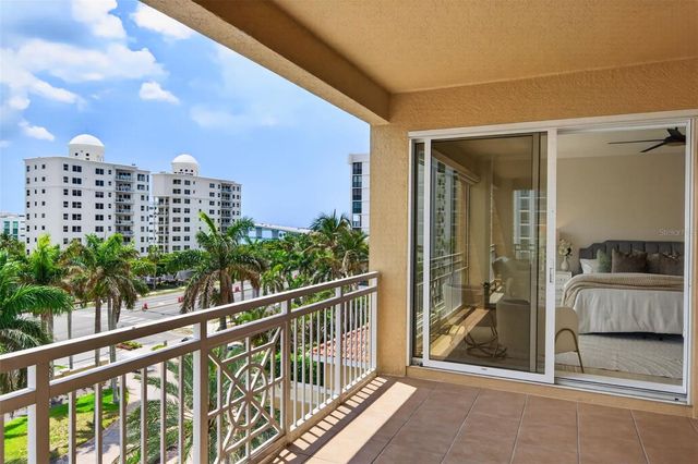 35 WATERGATE DRIVE 502, Sarasota, FL 34236