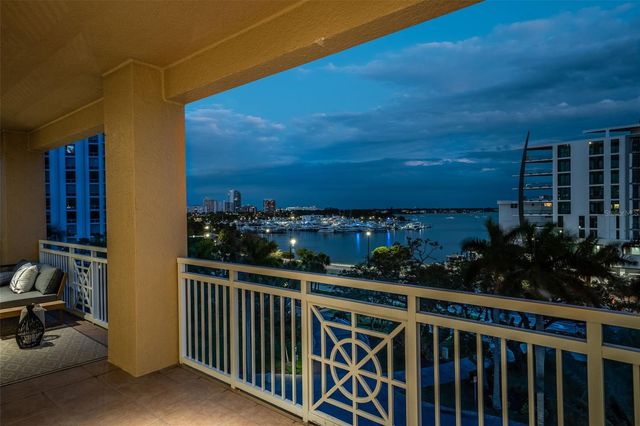 35 WATERGATE DRIVE 502, Sarasota, FL 34236