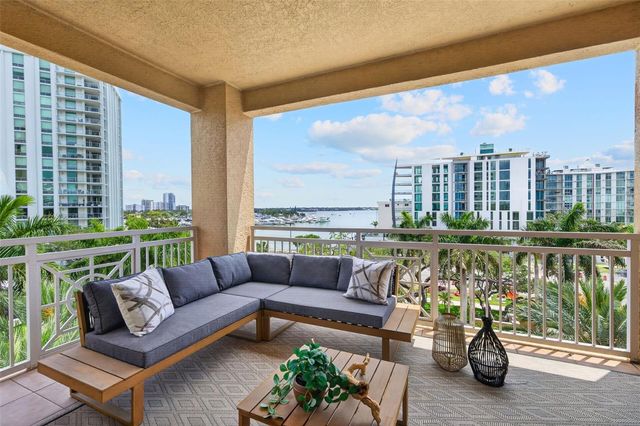 35 WATERGATE DRIVE 502, Sarasota, FL 34236