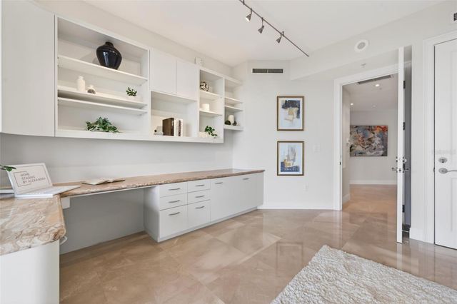 35 WATERGATE DRIVE 502, Sarasota, FL 34236
