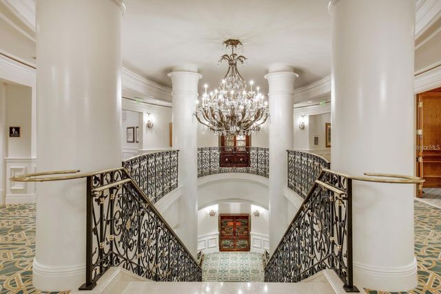 35 WATERGATE DRIVE 502, Sarasota, FL 34236