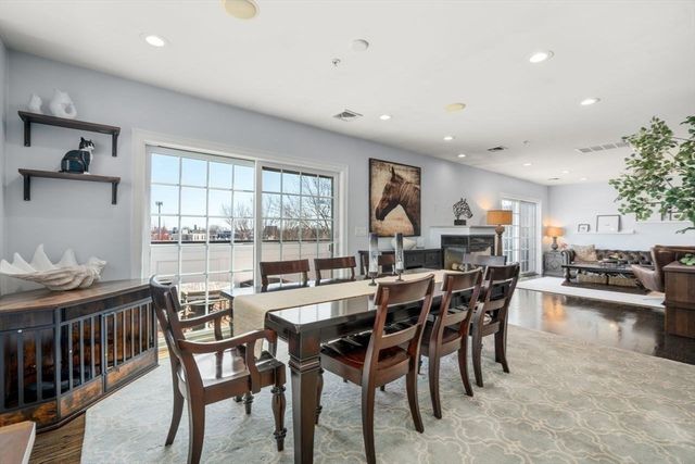 572 Freeport Street 302, Boston, MA 02122