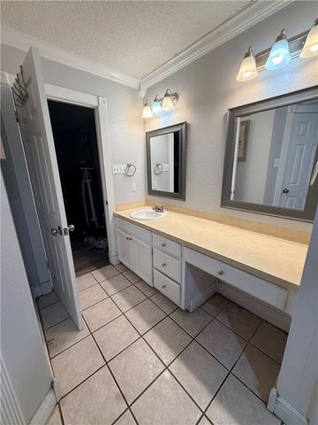 4645 Vail St, Corpus Christi, TX 78413
