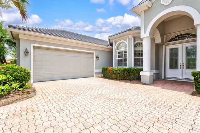 4364 CORSO VENETIA BOULEVARD, Venice, FL 34293