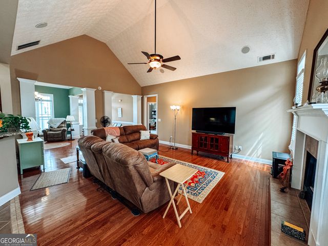 998 Ivy Circle, Concord, GA 30206
