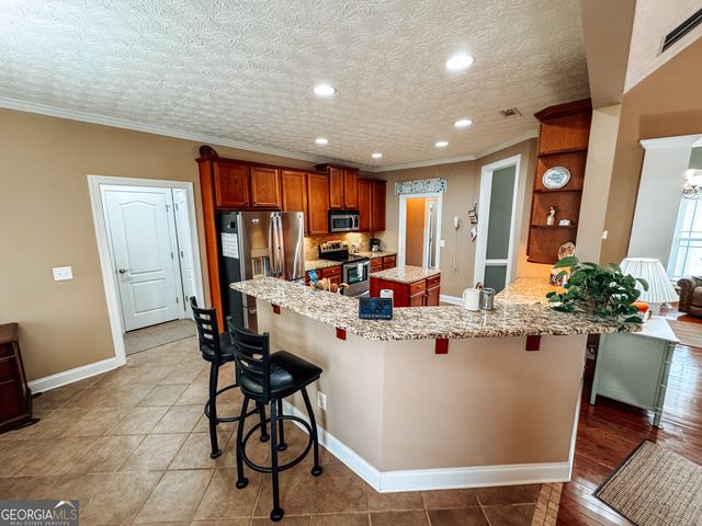 998 Ivy Circle, Concord, GA 30206