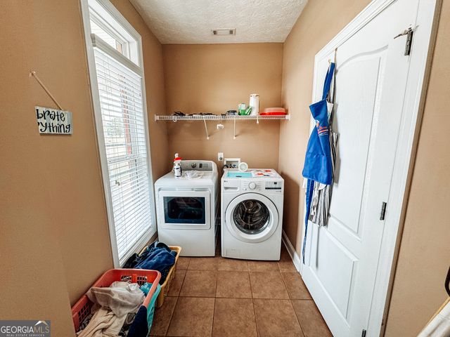 998 Ivy Circle, Concord, GA 30206