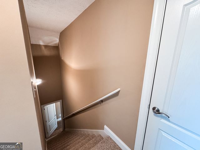998 Ivy Circle, Concord, GA 30206