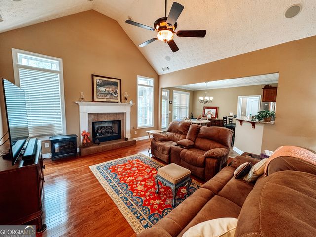 998 Ivy Circle, Concord, GA 30206