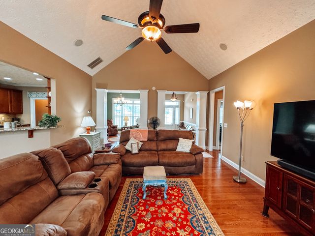 998 Ivy Circle, Concord, GA 30206