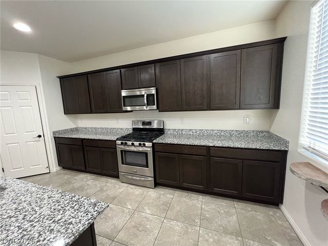 4020 Carol Bailey Avenue, North Las Vegas, NV 89081