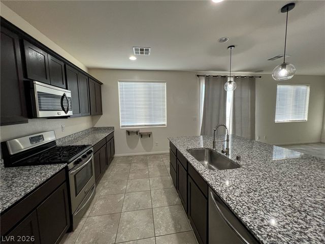 4020 Carol Bailey Avenue, North Las Vegas, NV 89081