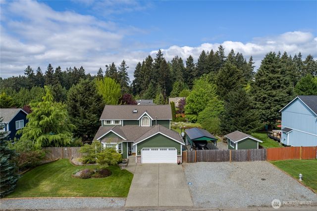 11720 261st Avenue Ct E, Buckley, WA 98321