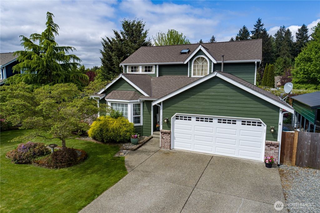 11720 261st Avenue Ct E, Buckley, WA 98321