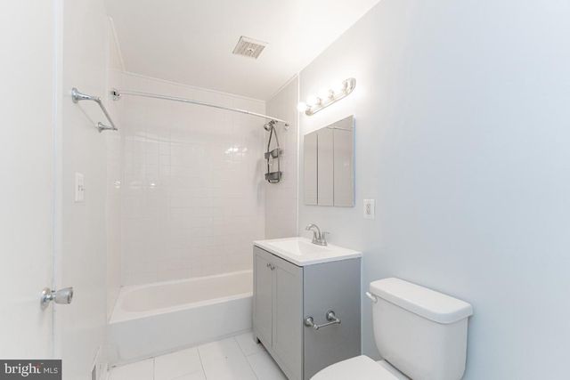 2442 SOUTHGATE SQ, Reston, VA 20191
