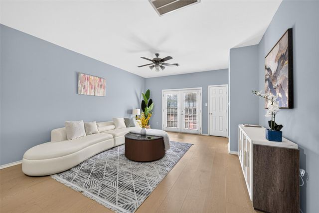3208 Chenevert Street, Houston, TX 77004