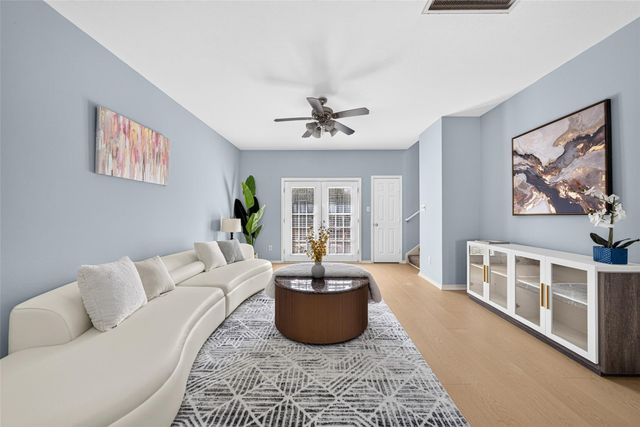 3208 Chenevert Street, Houston, TX 77004